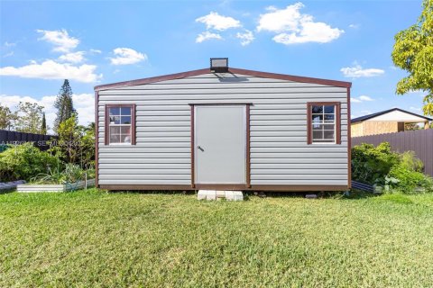 Купить виллу или дом в Хомстед, Флорида 3 спальни, 122.82м2, № 1991620 - фото 28