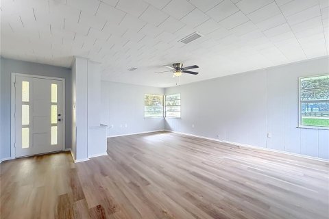 Villa ou maison à vendre à Weirsdale, Floride: 3 chambres, 213.49 m2 № 2284214 - photo 8