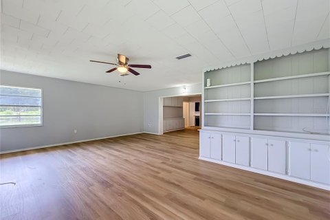Villa ou maison à vendre à Weirsdale, Floride: 3 chambres, 213.49 m2 № 2284214 - photo 10