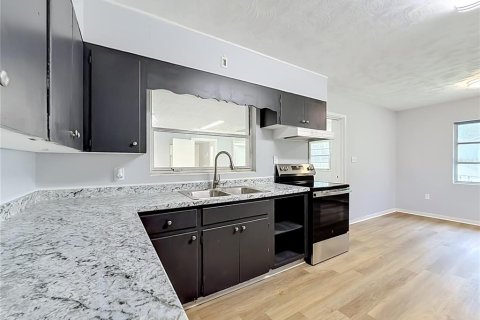 Villa ou maison à vendre à Weirsdale, Floride: 3 chambres, 213.49 m2 № 2284214 - photo 20