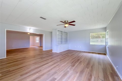 Villa ou maison à vendre à Weirsdale, Floride: 3 chambres, 213.49 m2 № 2284214 - photo 9