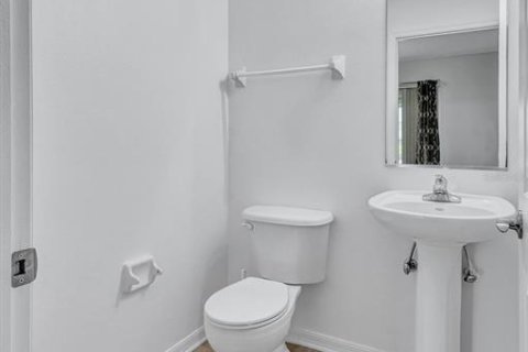 Купить кондоминиум в Лейквуд Ранч, Флорида 6 комнат, 118.54м2, № 1913686 - фото 29
