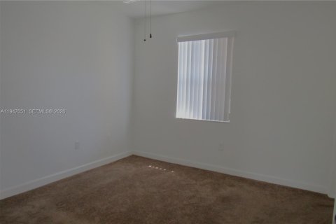 Condo in Homestead, Florida, 2 bedrooms  № 2005038 - photo 15