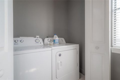 Touwnhouse à vendre à Tampa, Floride: 3 chambres, 136.01 m2 № 2104960 - photo 27