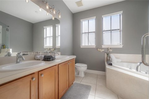 Touwnhouse à vendre à Tampa, Floride: 3 chambres, 136.01 m2 № 2104960 - photo 25