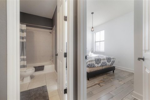 Touwnhouse à vendre à Tampa, Floride: 3 chambres, 136.01 m2 № 2104960 - photo 28