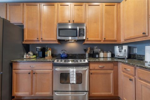 Touwnhouse à vendre à Tampa, Floride: 3 chambres, 136.01 m2 № 2104960 - photo 8