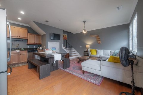 Touwnhouse à vendre à Tampa, Floride: 3 chambres, 136.01 m2 № 2104960 - photo 4