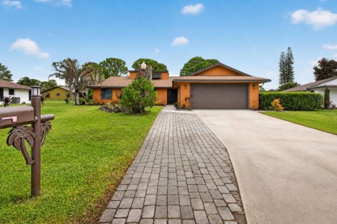 Villa ou maison à Stuart, Floride 3 chambres, 142.14 m2 № 2084961