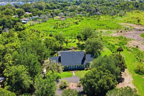 Купить виллу или дом в Деланд, Флорида 12 комнат, 286.98м2, № 2209195 - фото 3