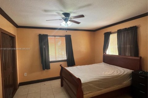 Townhouse in Cutler Bay, Florida 2 bedrooms, 94.76 sq.m. № 2012898 - photo 25