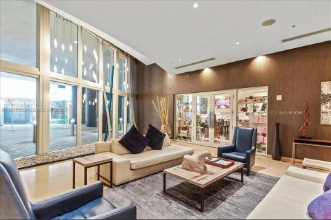Condominio en venta en Miami, Florida, 1 dormitorio, 66.43 m2 № 2034521 - foto 22
