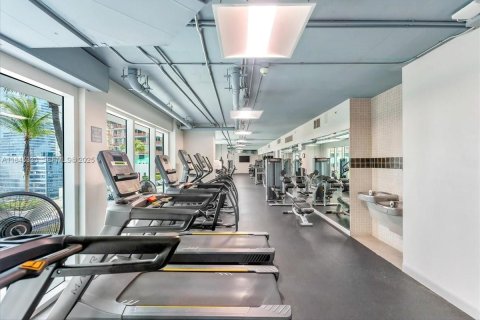 Condominio en venta en Miami, Florida, 1 dormitorio, 66.43 m2 № 2034521 - foto 26