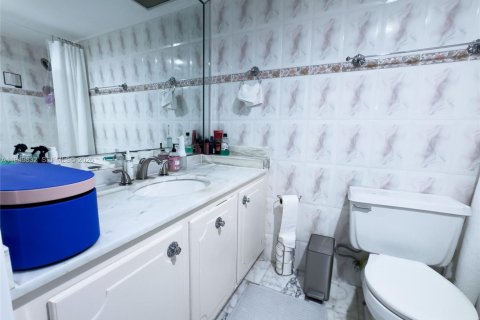 Снять в аренду кондоминиум в Санни-Айлс-Бич, Флорида 1 спальня, 87.61м2, № 2005567 - фото 14