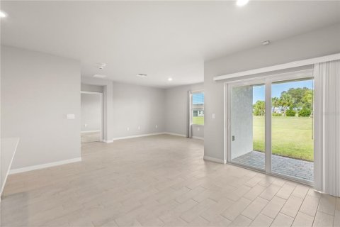 Villa ou maison à vendre à North Port, Floride: 4 chambres, 169.27 m2 № 2093405 - photo 10