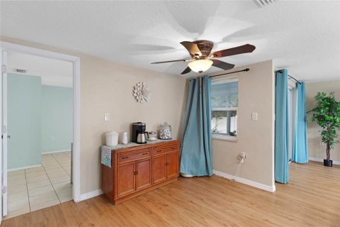 Casa en venta en Port Richey, Florida, 3 dormitorios, 133.97 m2 № 1909738 - foto 16