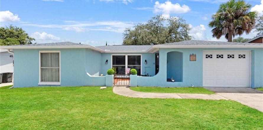 Casa en Port Richey, Florida 3 dormitorios, 133.97 m2 № 1909738