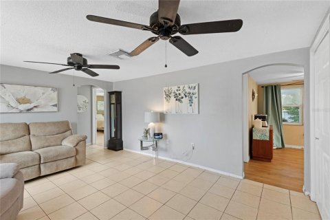 Casa en venta en Port Richey, Florida, 3 dormitorios, 133.97 m2 № 1909738 - foto 7