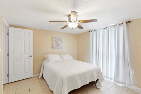 Casa en venta en Port Richey, Florida, 3 dormitorios, 133.97 m2 № 1909738 - foto 29