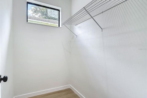 House in Tampa, Florida 3 bedrooms, 109.9 sq.m. № 1886107 - photo 19
