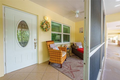 Condominio en alquiler en Pompano Beach, Florida, 2 dormitorios, 98.94 m2 № 996468 - foto 1
