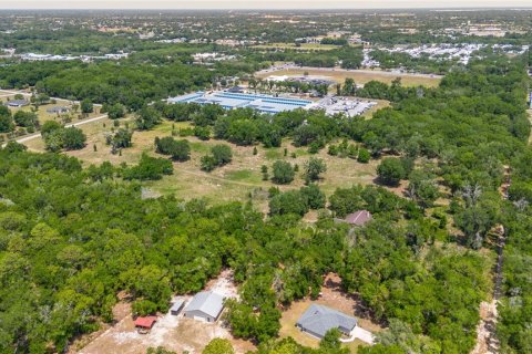 Land in Lady Lake, Florida № 2213833 - photo 14