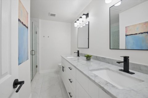Condo in Delray Beach, Florida, 2 bedrooms  № 2244893 - photo 12