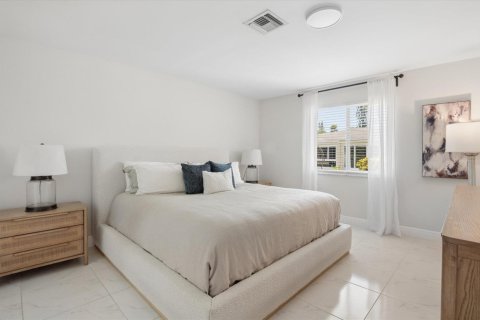 Condo in Delray Beach, Florida, 2 bedrooms  № 2244893 - photo 11