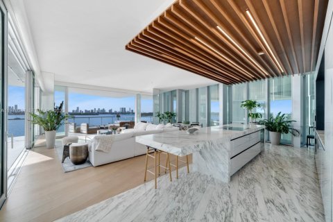 Copropriété à vendre à Miami Beach, Floride: 3 chambres, 246.93 m2 № 2041913 - photo 5