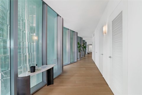 Copropriété à vendre à Miami Beach, Floride: 3 chambres, 246.93 m2 № 2041913 - photo 12
