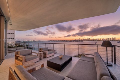 Copropriété à vendre à Miami Beach, Floride: 3 chambres, 246.93 m2 № 2041913 - photo 22