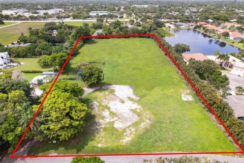 Land in Cooper City, Florida № 2153347