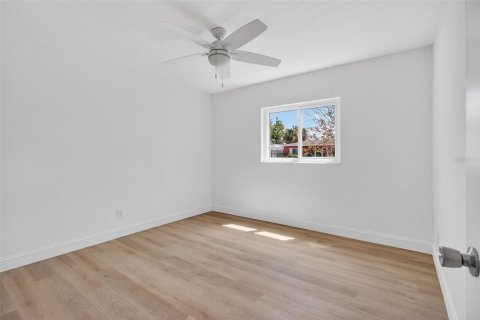 Casa en venta en Saint Petersburg, Florida, 3 dormitorios, 202.06 m2 № 2105321 - foto 29