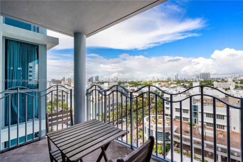 Condominio en alquiler en Miami Beach, Florida, 1 dormitorio, 87.33 m2 № 1958959 - foto 19