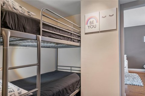 Condominio en alquiler en Miami Beach, Florida, 1 dormitorio, 87.33 m2 № 1958959 - foto 18