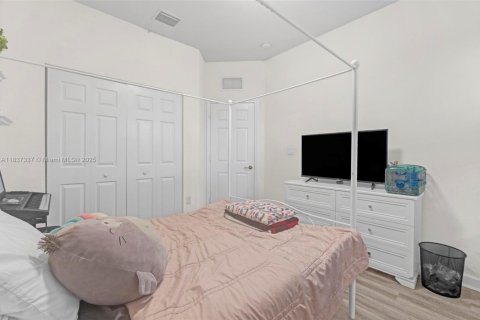 Touwnhouse à vendre à Homestead, Floride: 3 chambres, 161.65 m2 № 1821584 - photo 16