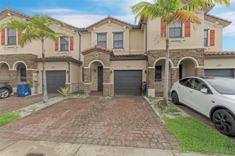 Touwnhouse à vendre à Homestead, Floride: 3 chambres, 161.65 m2 № 1821584 - photo 4