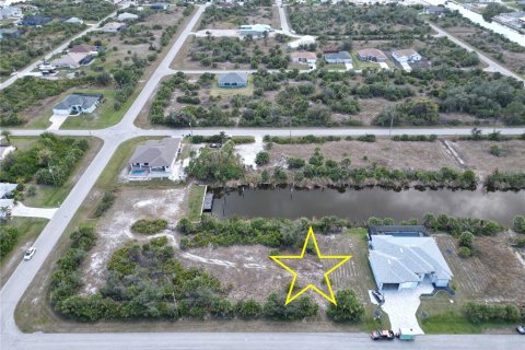 Land in Port Charlotte, Florida № 1521050 - photo 1