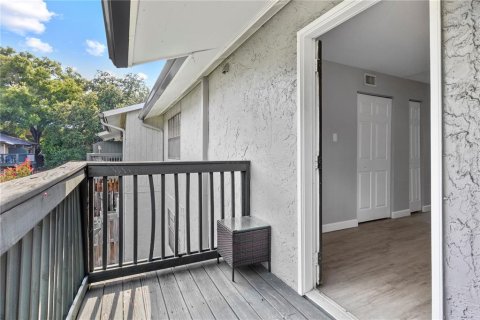 Condo in Tampa, Florida, 2 bedrooms  № 2391577 - photo 15