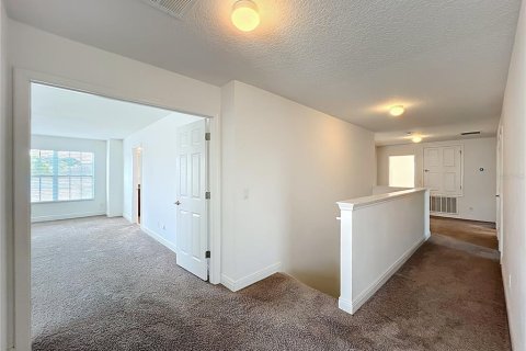 House in Winter Garden, Florida 5 bedrooms, 342.81 sq.m. № 1822464 - photo 23