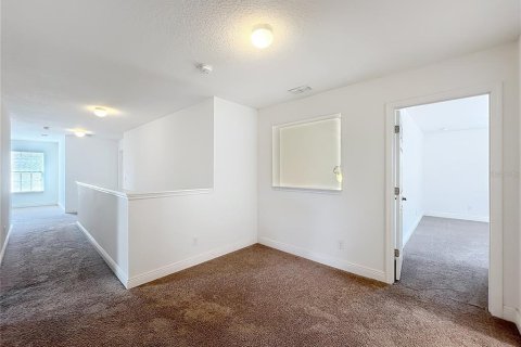 House in Winter Garden, Florida 5 bedrooms, 342.81 sq.m. № 1822464 - photo 21