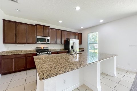 House in Winter Garden, Florida 5 bedrooms, 342.81 sq.m. № 1822464 - photo 13