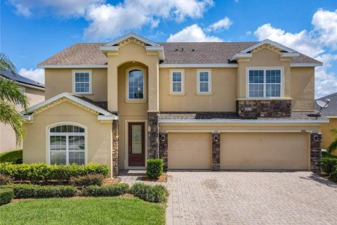 House in Winter Garden, Florida 5 bedrooms, 342.81 sq.m. № 1822464 - photo 10