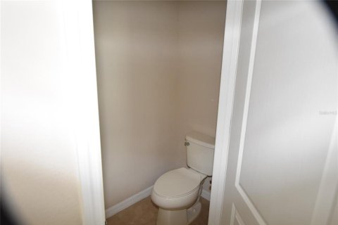 Casa en alquiler en Orlando, Florida, 3 dormitorios, 151.99 m2 № 1906460 - foto 9