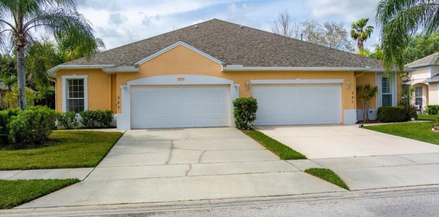 House in Vero Beach, Florida 3 bedrooms, 163.79 sq.m. № 1040522