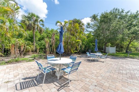 Condo in Saint Petersburg, Florida, 1 bedroom  № 1810214 - photo 29