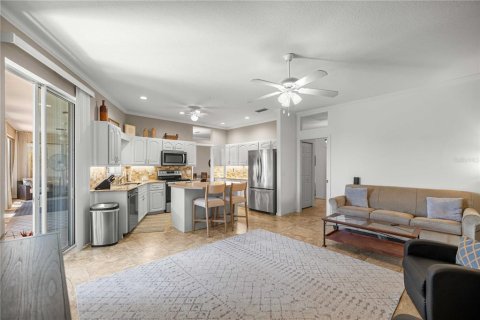 Villa ou maison à vendre à Ocala, Floride: 2 chambres, 155.98 m2 № 2237573 - photo 10