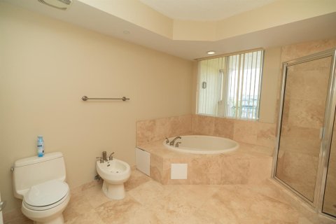 Copropriété à louer à Deerfield Beach, Floride: 3 chambres, 187.76 m2 № 2261662 - photo 16