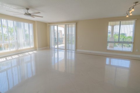 Copropriété à louer à Deerfield Beach, Floride: 3 chambres, 187.76 m2 № 2261662 - photo 7