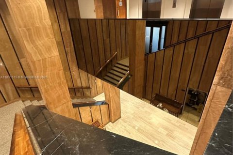 Copropriété à vendre à Miami, Floride: 2 chambres, 135.64 m2 № 1807917 - photo 18